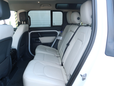 Land Rover Defender - 2022