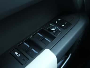 Land Rover Defender - 2022