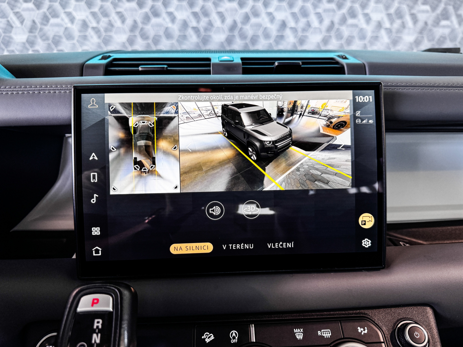 Land Rover Defender - 2022