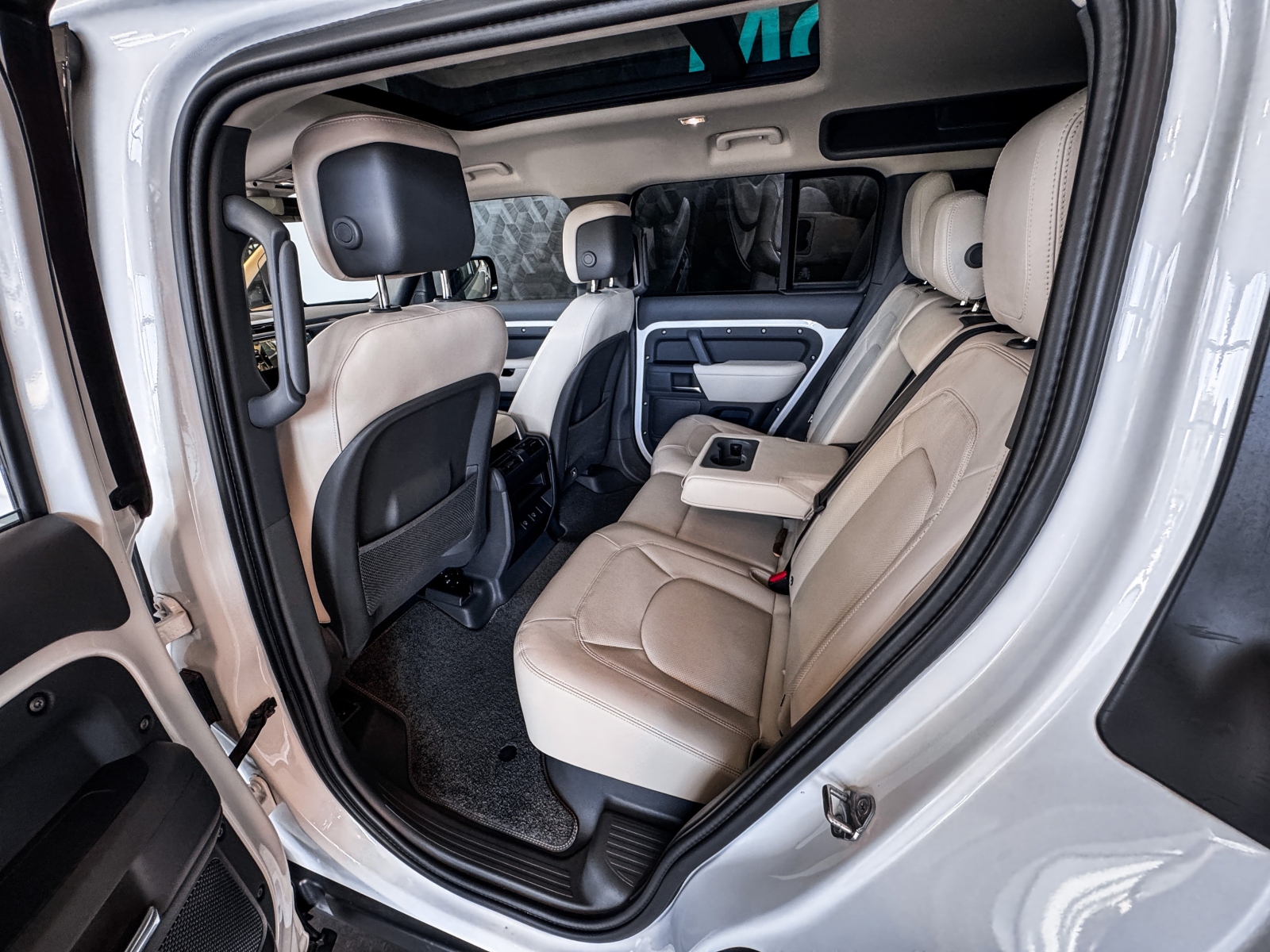 Land Rover Defender - 2022