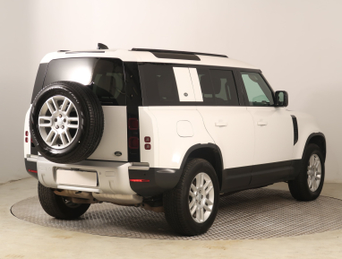 Land Rover Defender - 2022