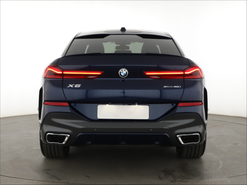 BMW X6, 2025