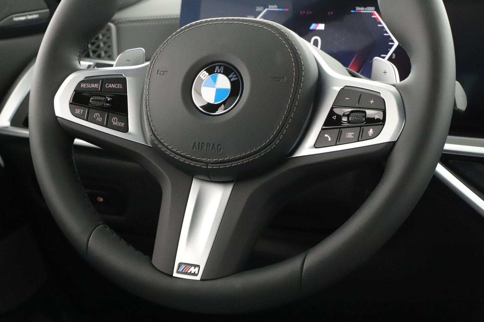 BMW X6 - 2025