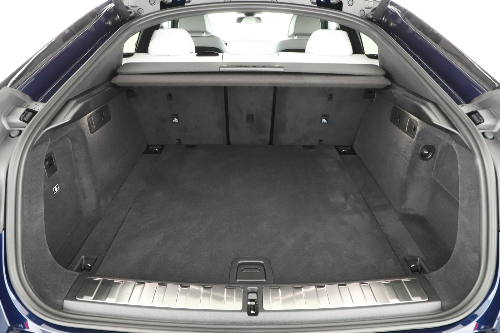 BMW X6 - 2025