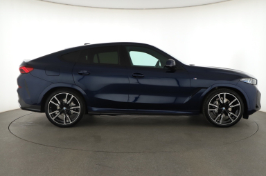 BMW X6 - 2025