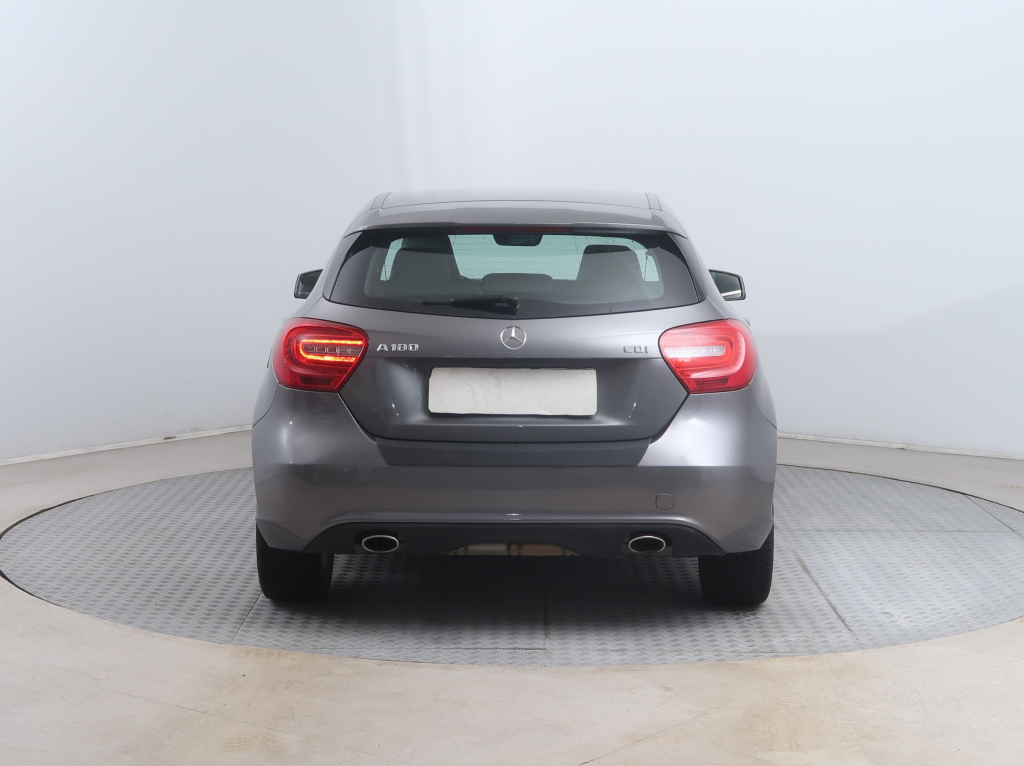 Mercedes-Benz A