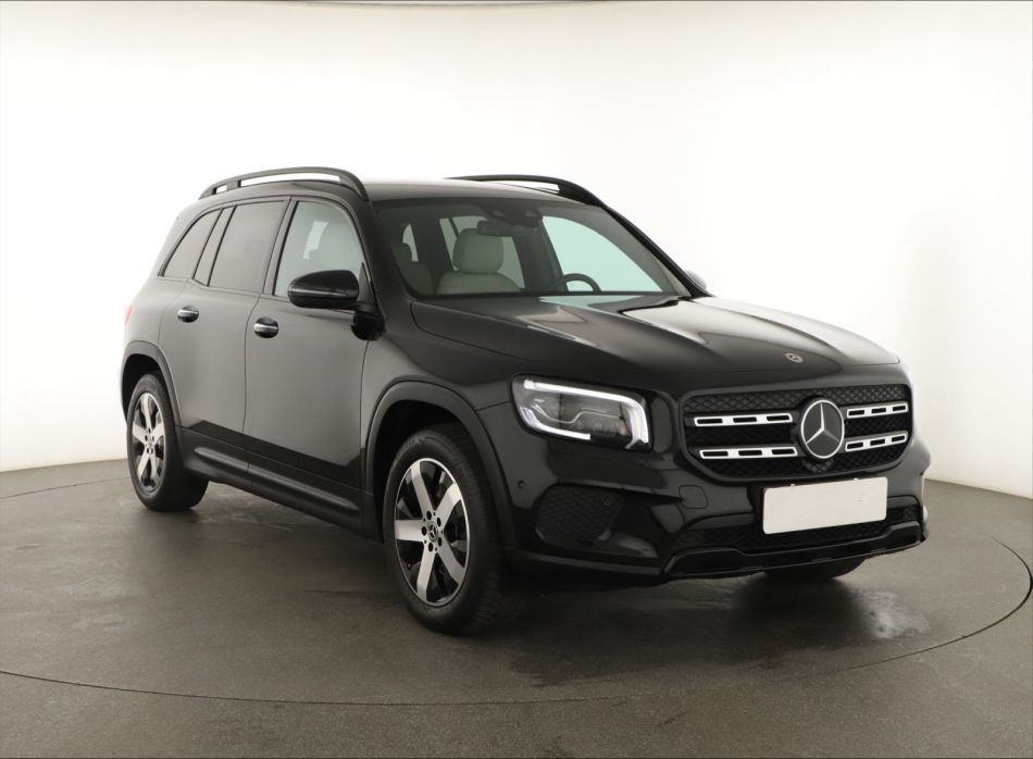 Mercedes-Benz GLB - 2022