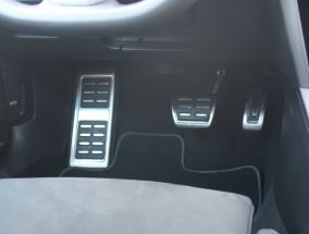Volkswagen Arteon - 2021