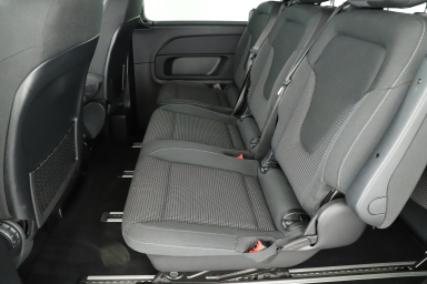 Mercedes-Benz V - 2023