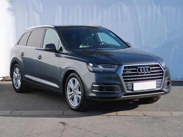 Audi Q7 2016