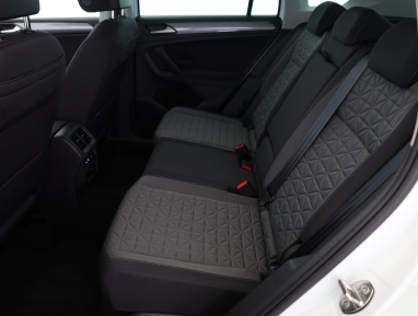 Volkswagen Tiguan - 2023