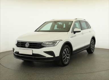 Volkswagen Tiguan - 2023