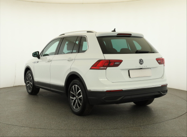 Volkswagen Tiguan - 2023