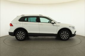 Volkswagen Tiguan - 2023