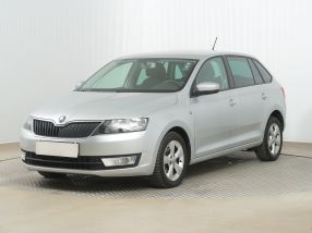 Skoda Rapid Spaceback - 2015