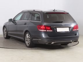 Mercedes-Benz E - 2014