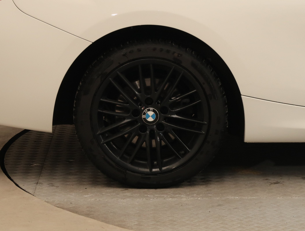 BMW 2