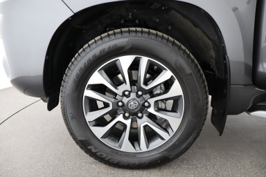 Toyota Land Cruiser - 2024