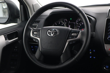 Toyota Land Cruiser - 2024