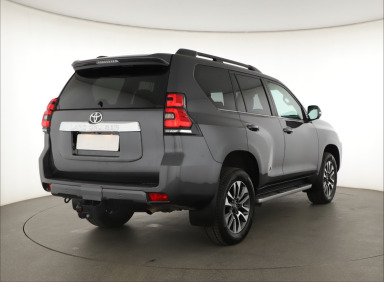 Toyota Land Cruiser - 2024