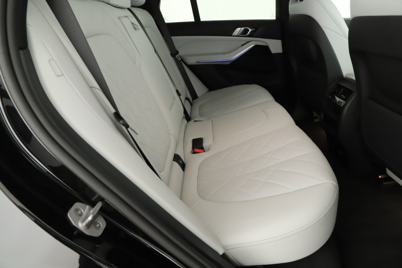 BMW X5, 2025