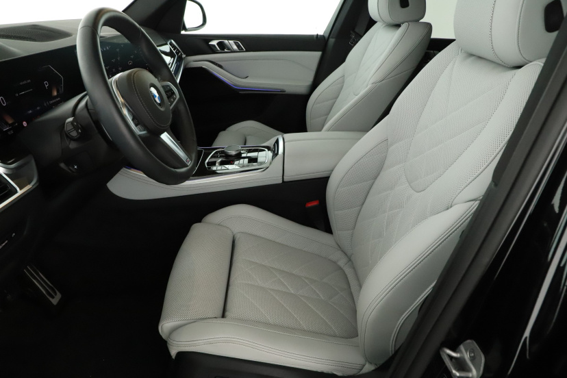 BMW X5, 2025