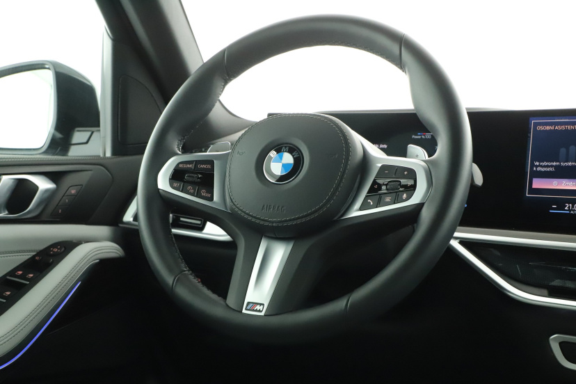 BMW X5, 2025