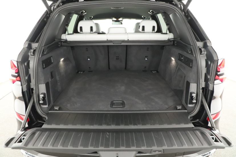 BMW X5, 2025
