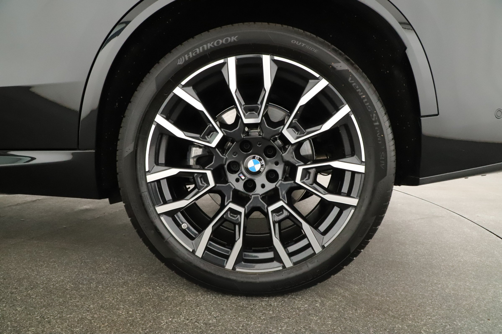 BMW X5 - 2025