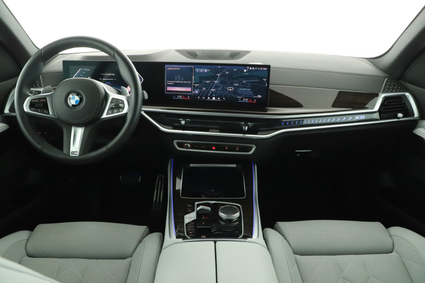 BMW X5, 2025