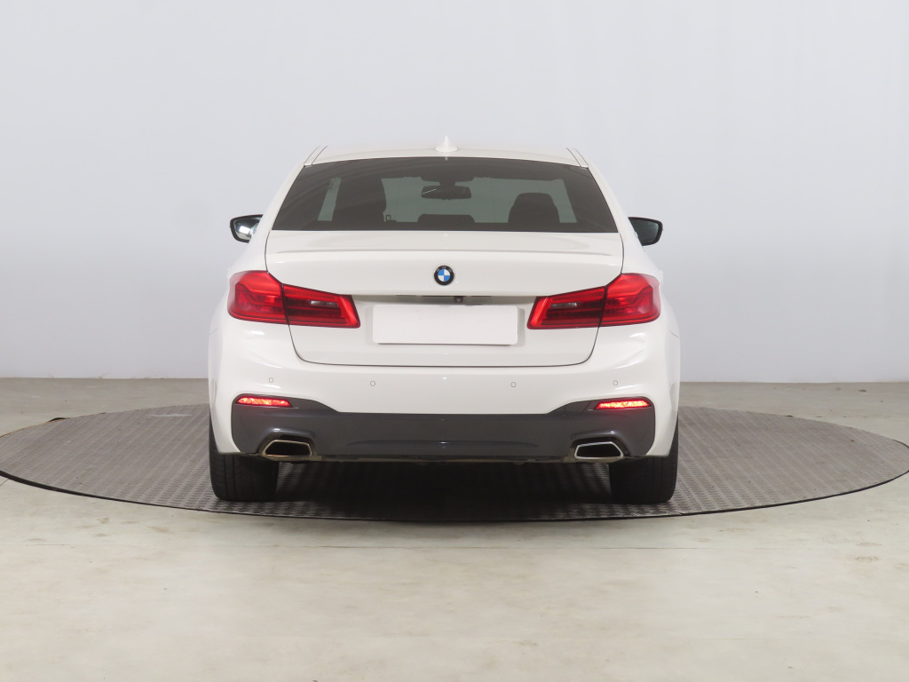 BMW 5