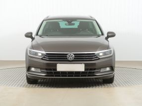 Volkswagen Passat - 2015