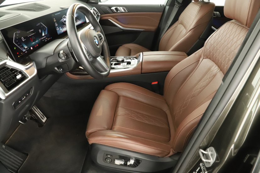 BMW X7, 2025