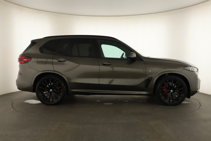 BMW X5, 2026