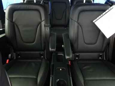 Mercedes-Benz V - 2023
