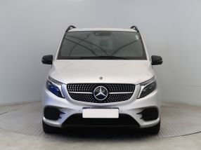 Mercedes-Benz V - 2023