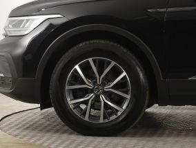 Volkswagen Tiguan - 2023