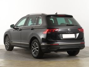 Volkswagen Tiguan - 2023