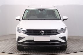 Volkswagen Tiguan - 2023