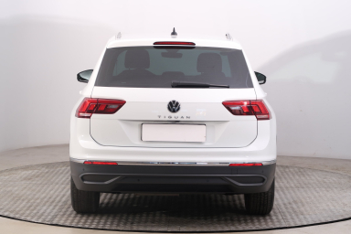 Volkswagen Tiguan - 2023
