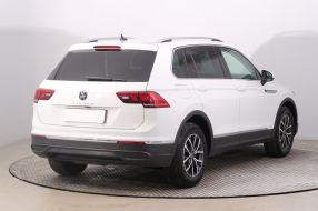 Volkswagen Tiguan - 2023