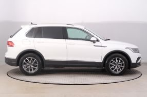 Volkswagen Tiguan - 2023
