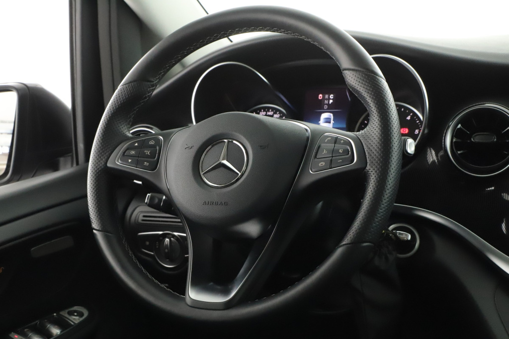 Mercedes-Benz V