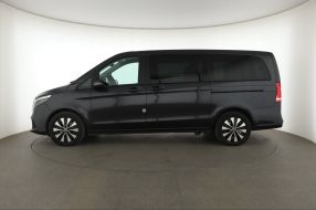 Mercedes-Benz V - 2023