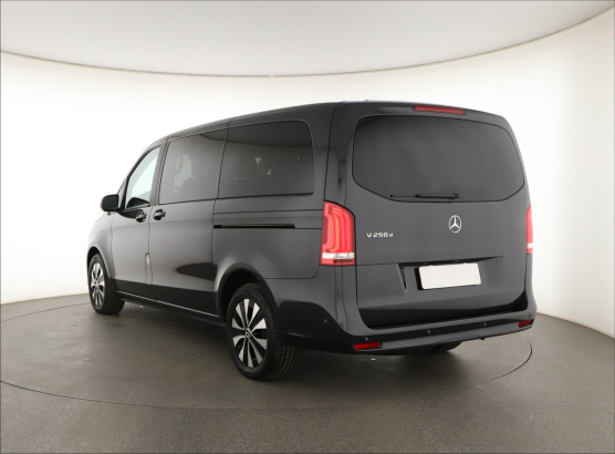 Mercedes-Benz V