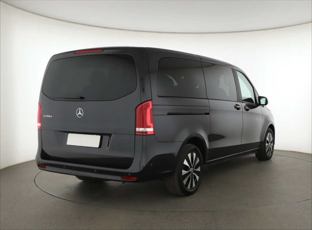 Mercedes-Benz V