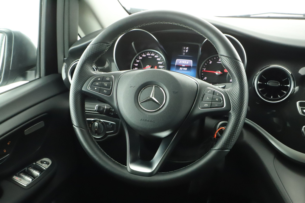 Mercedes-Benz V