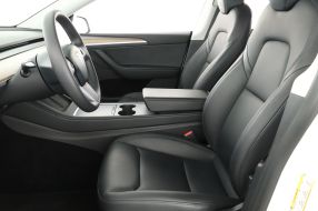 Tesla Model Y - 2022