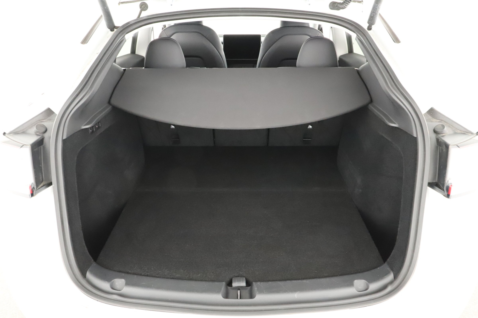 Tesla Model Y - 2022