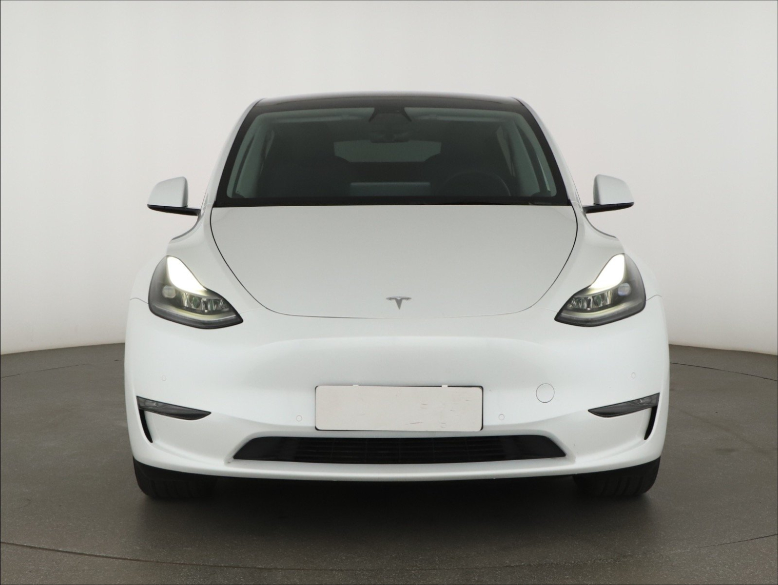 Tesla Model Y - 2022